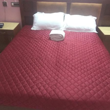 Hotel Malika Residency Ettumanoor Экстерьер фото