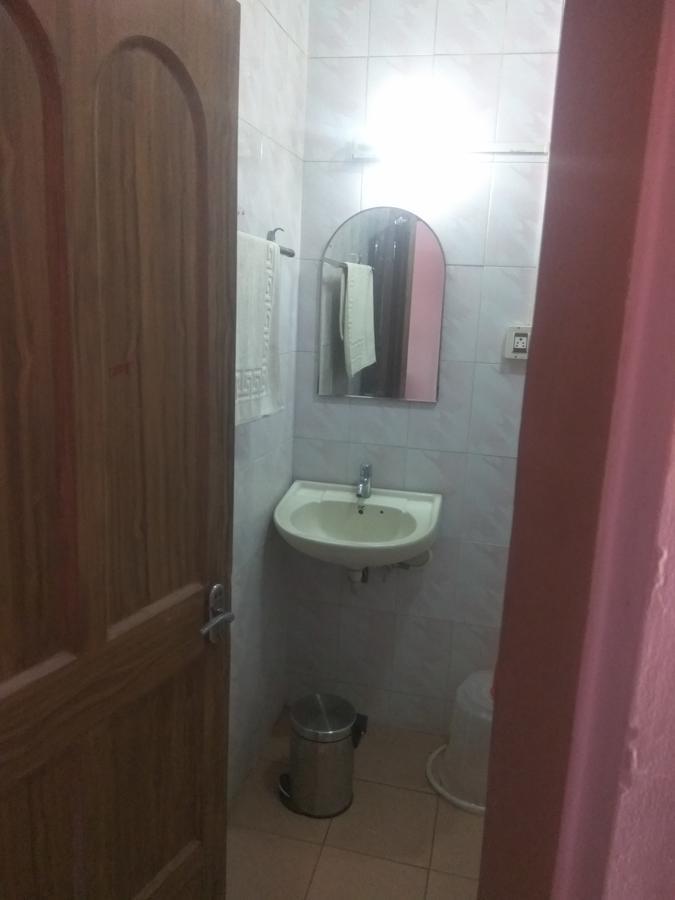 Hotel Malika Residency Ettumanoor Экстерьер фото